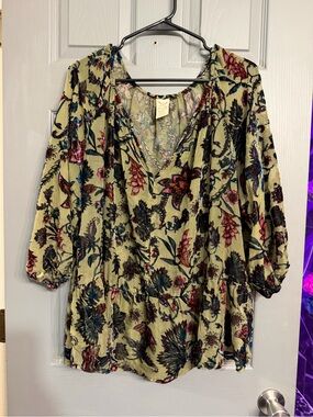 Faded Glory Boho Olive Floral V-Neck Peasant Blouse